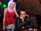 Prepare for Christmas Party în Club Escape