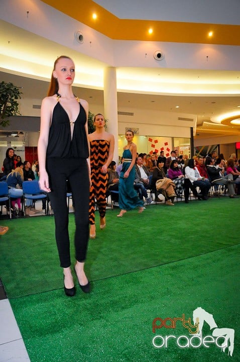 Prezentare de modă cu Bianca Drăguşanu, Era Shopping Park