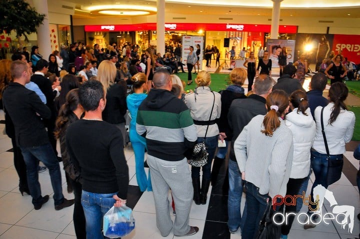 Prezentare de modă cu Bianca Drăguşanu, Era Shopping Park