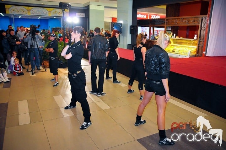 Prezentare de modă în Lotus Center, Lotus Center