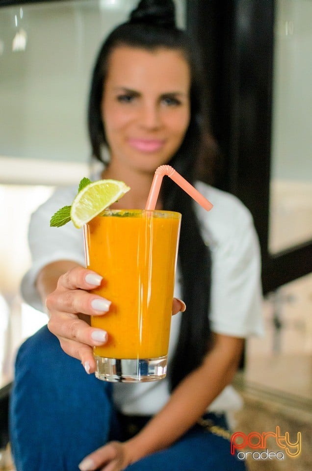 Prezentare meniu Smoothie, Lioara.ro - Consultant Nutriţie