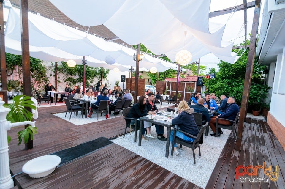 Lansarea Noului Meniu, Vine Summer Garden & Grill