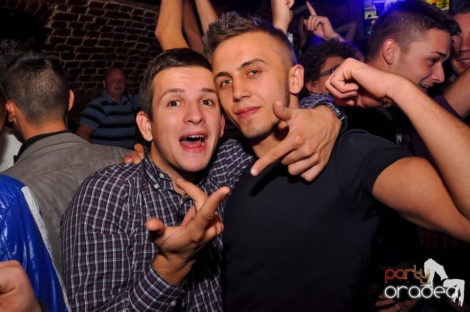Prima petrecere
