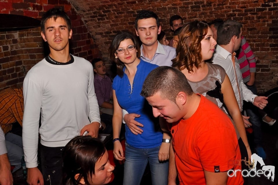 Prima petrecere