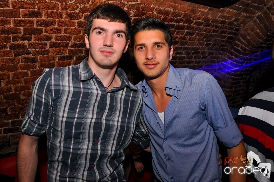 Prima petrecere