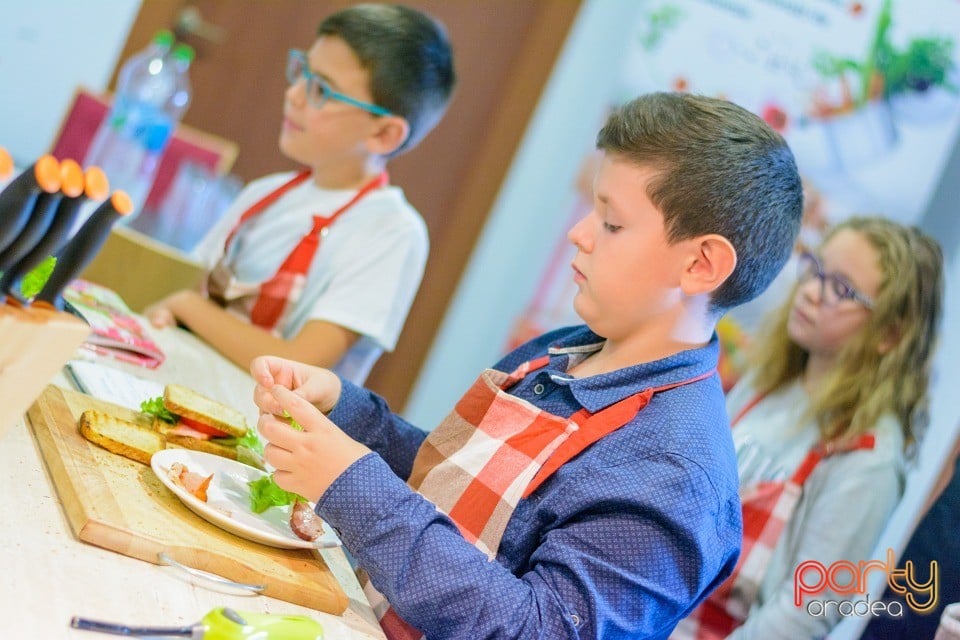 Primul Curs de Gătit pentru Copii, Centrul de Artă Culinară Oradea