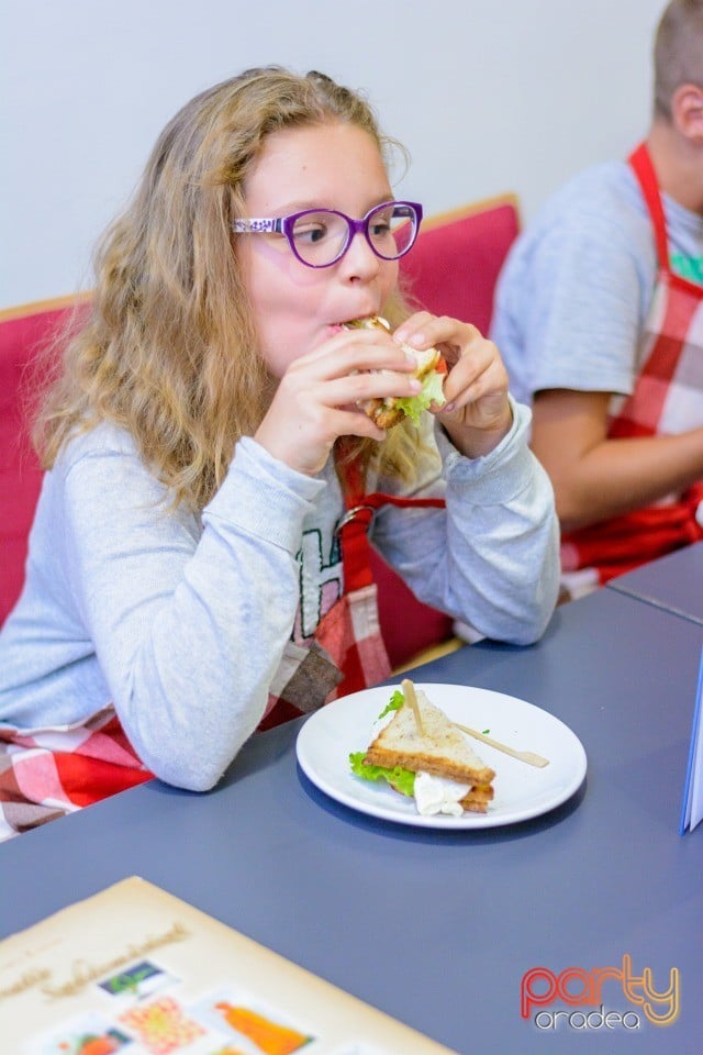 Primul Curs de Gătit pentru Copii, Centrul de Artă Culinară Oradea