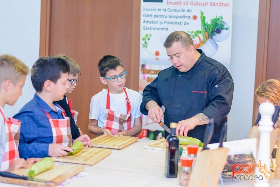 Primul Curs de Gătit pentru Copii, Centrul de Artă Culinară Oradea