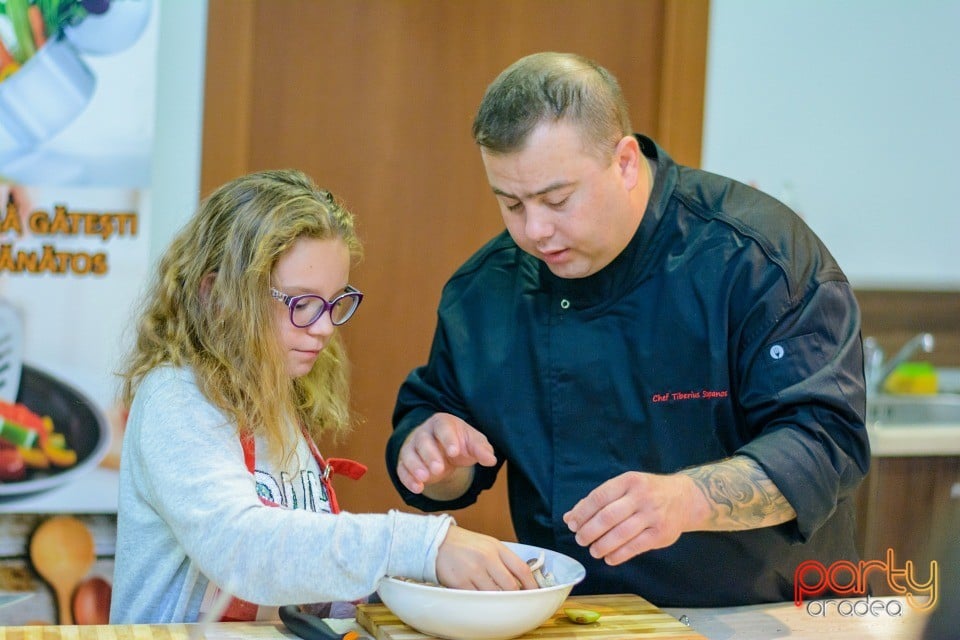 Primul Curs de Gătit pentru Copii, Centrul de Artă Culinară Oradea