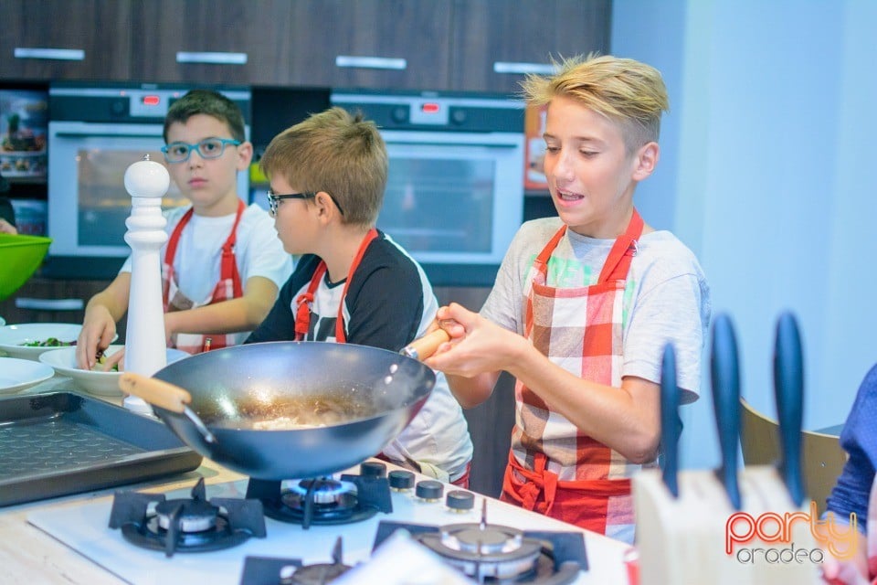 Primul Curs de Gătit pentru Copii, Centrul de Artă Culinară Oradea