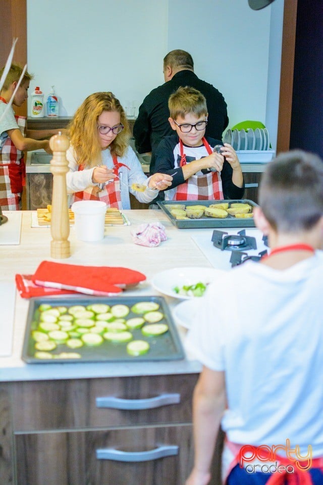 Primul Curs de Gătit pentru Copii, Centrul de Artă Culinară Oradea