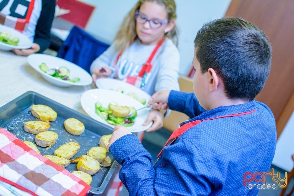 Primul Curs de Gătit pentru Copii, Centrul de Artă Culinară Oradea