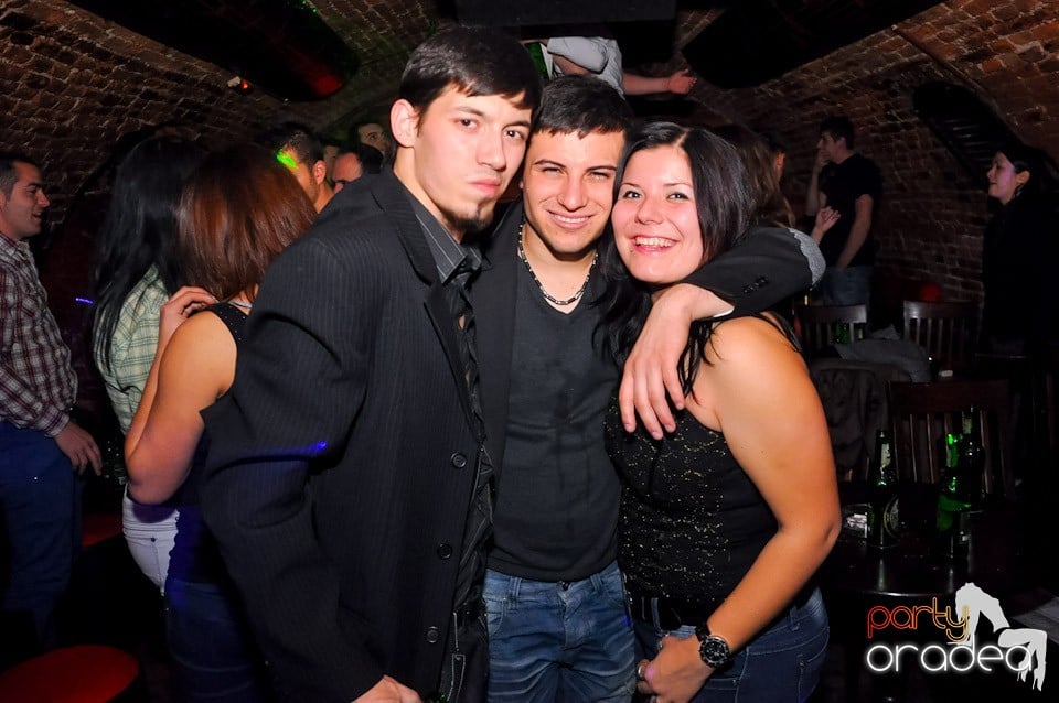 Promo Night în Club Escape, 