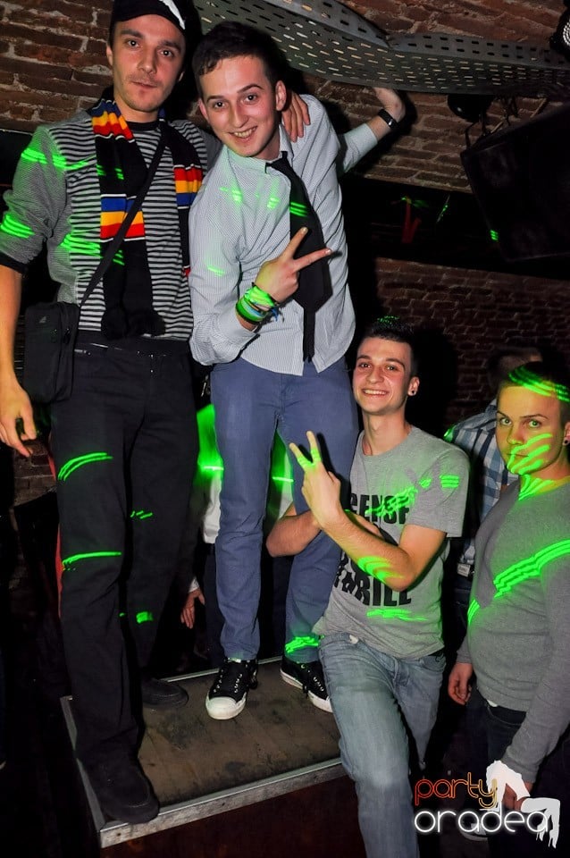 Promo Night în Club Escape, 