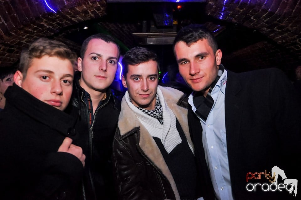 Promo Night în Club Escape, 