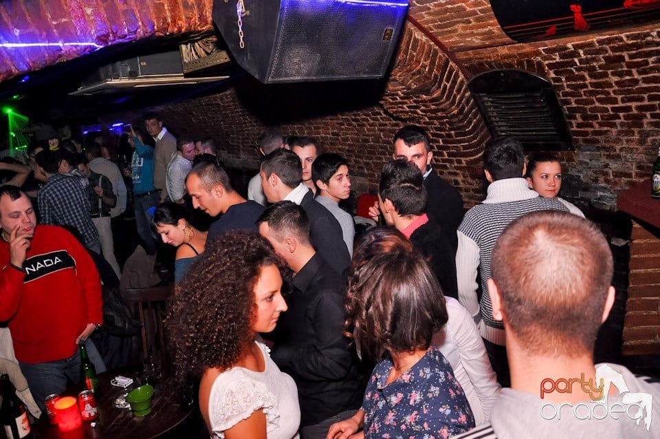 Promo Night în Club Escape, 