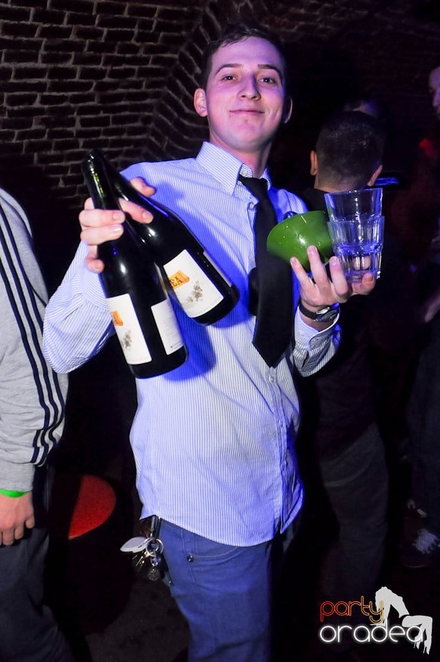 Promo Night în Club Escape, 