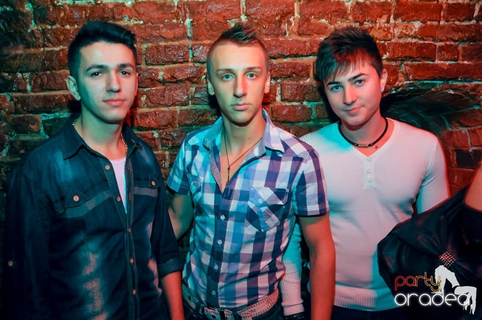 Promo Night în Club Escape, 