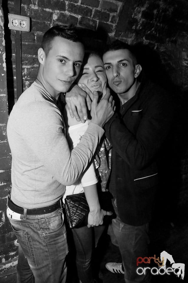 Promo Night în Club Escape, 