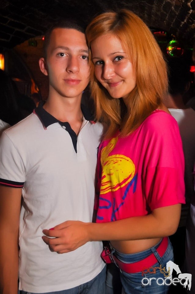 Promo Weekend continuă în Escape, 