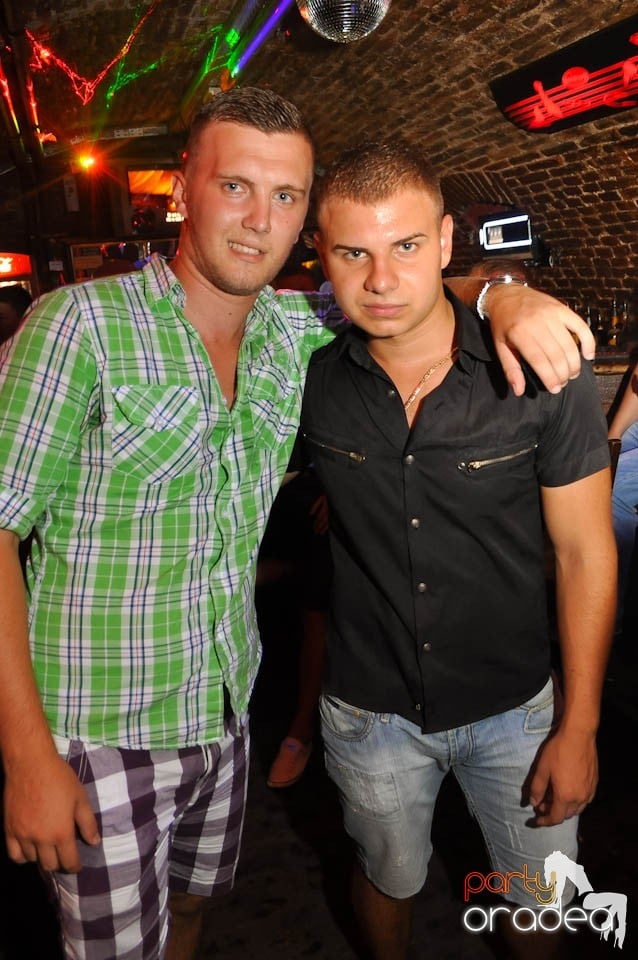 Promo Weekend în Club Escape, 