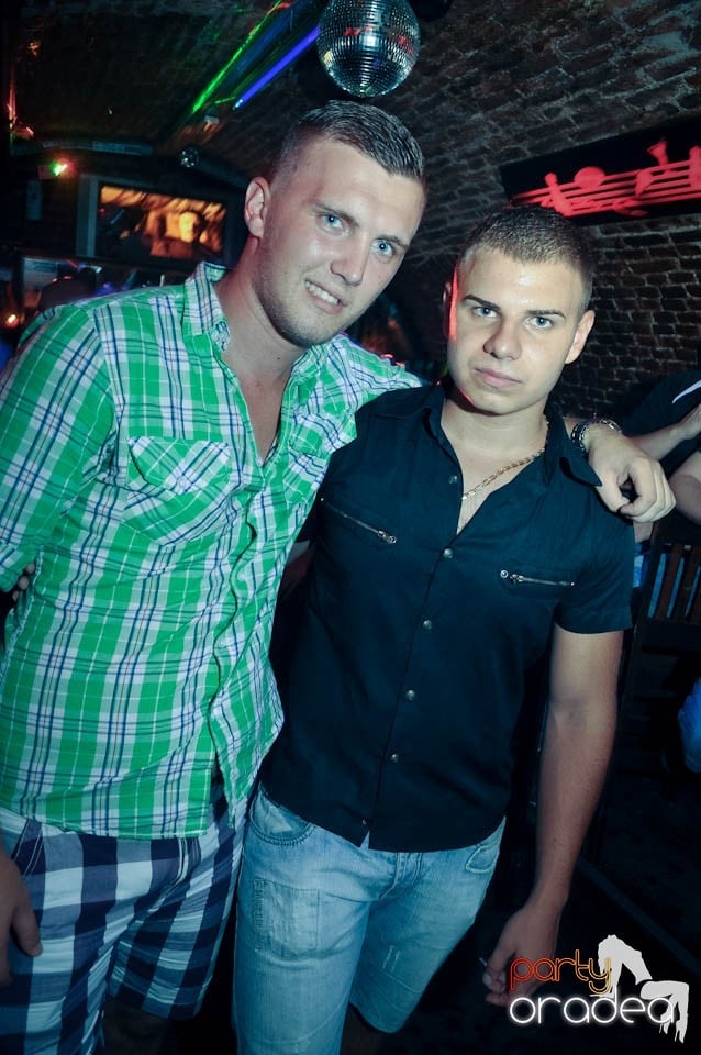 Promo Weekend în Club Escape, 