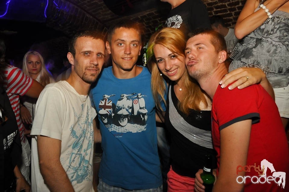 Promo Weekend în Club Escape, 