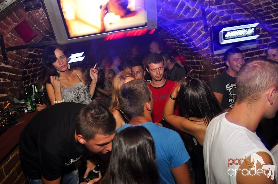 Promo Weekend în Club Escape, 
