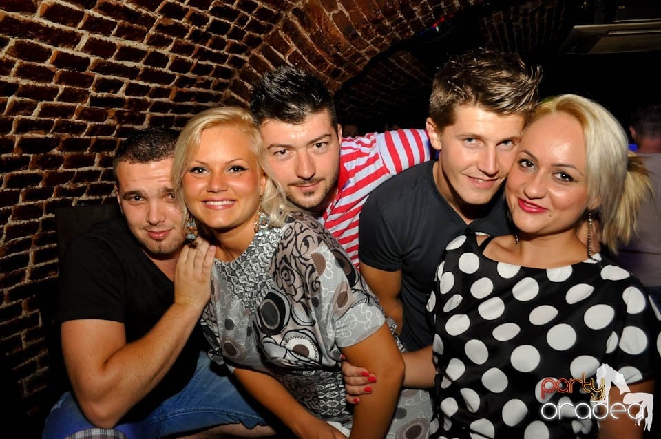 Promo Weekend în Club Escape, 