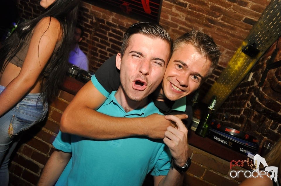 Promo Weekend în Club Escape, 