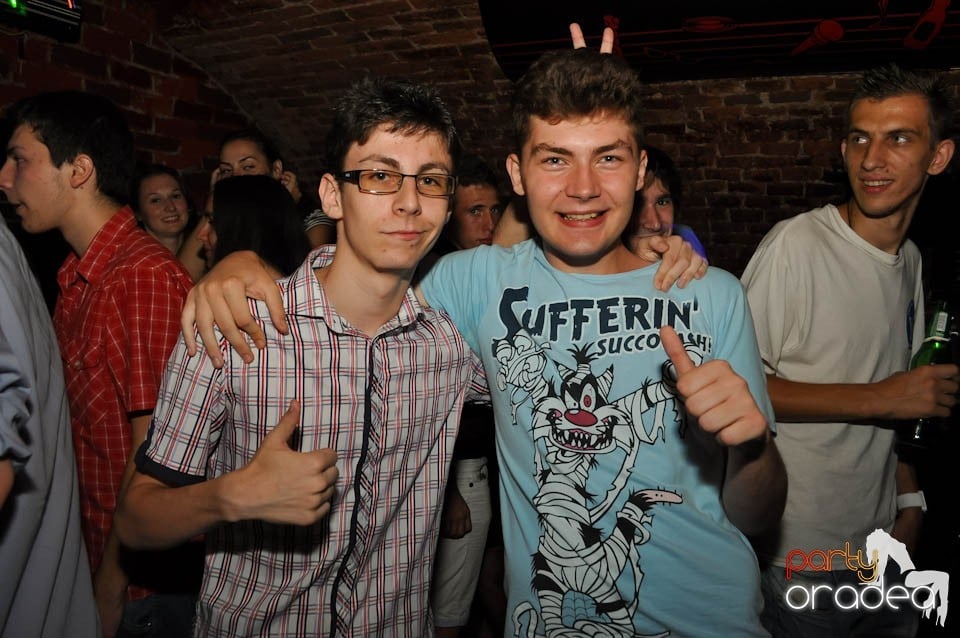 Promo Weekend în Club Escape, 