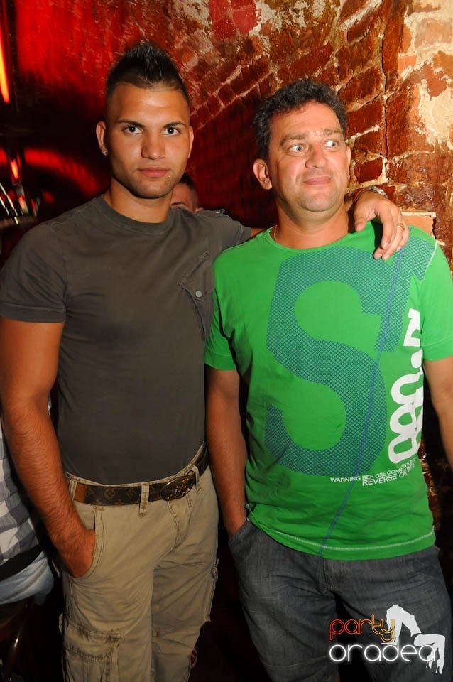 Promo Weekend în Club Escape, 