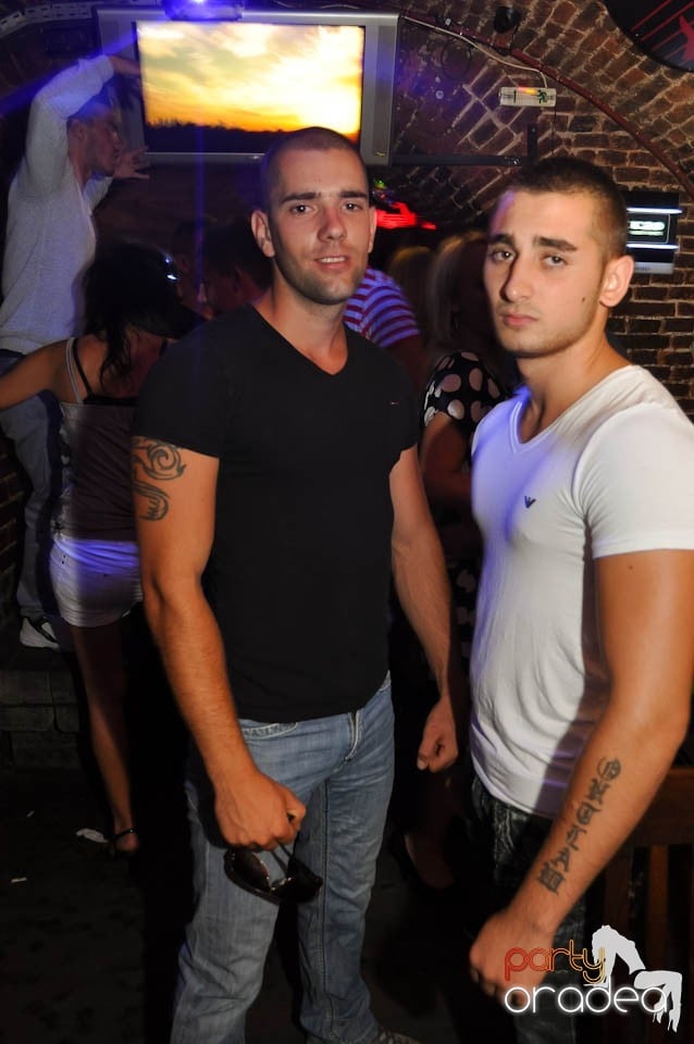 Promo Weekend în Club Escape, 