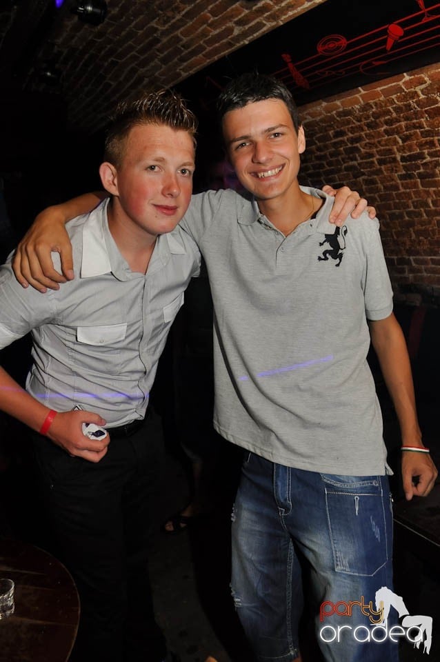 Promo Weekend în Club Escape, 