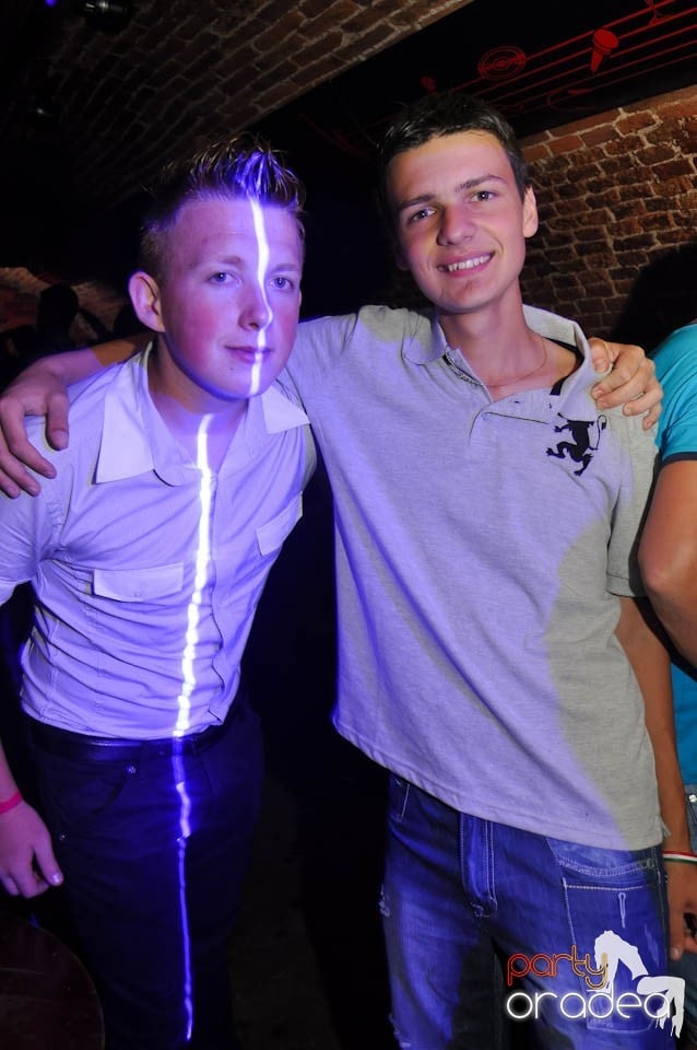 Promo Weekend în Club Escape, 