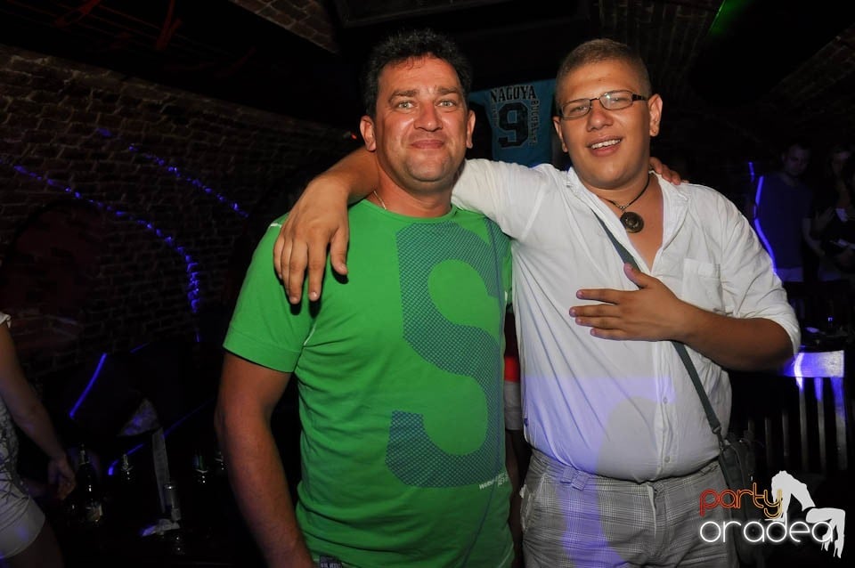 Promo Weekend în Club Escape, 