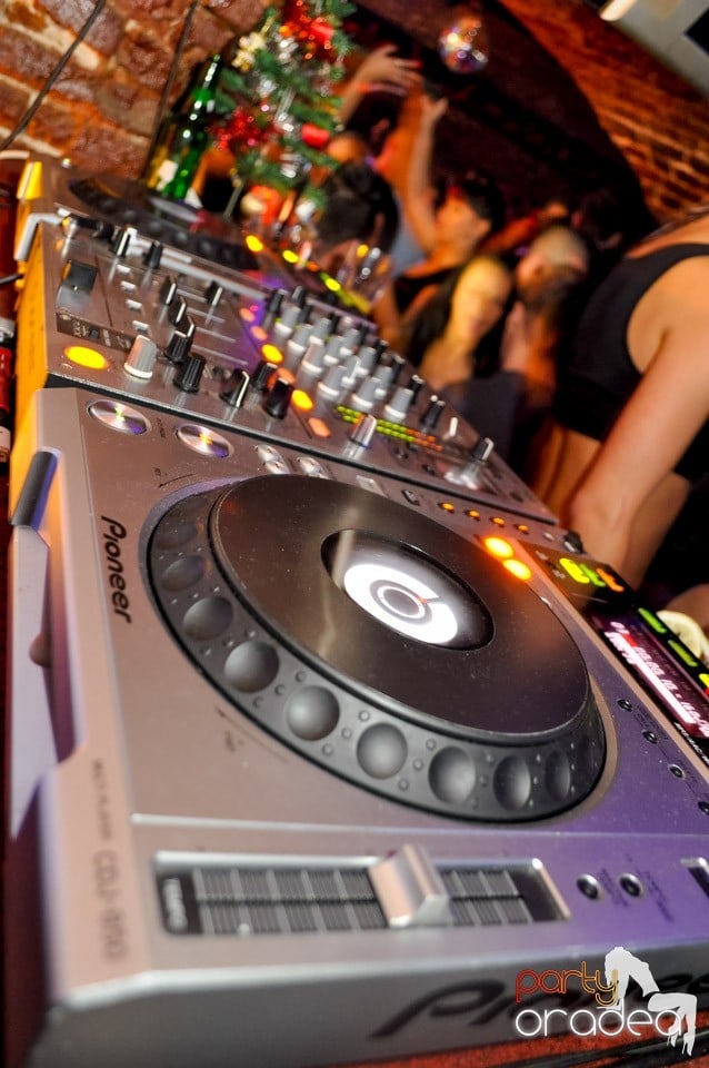 Raise your drinks and party with us,