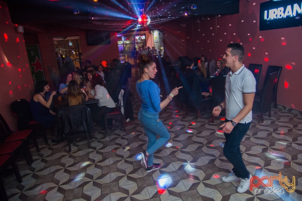 REAL RETRO PARTY, 