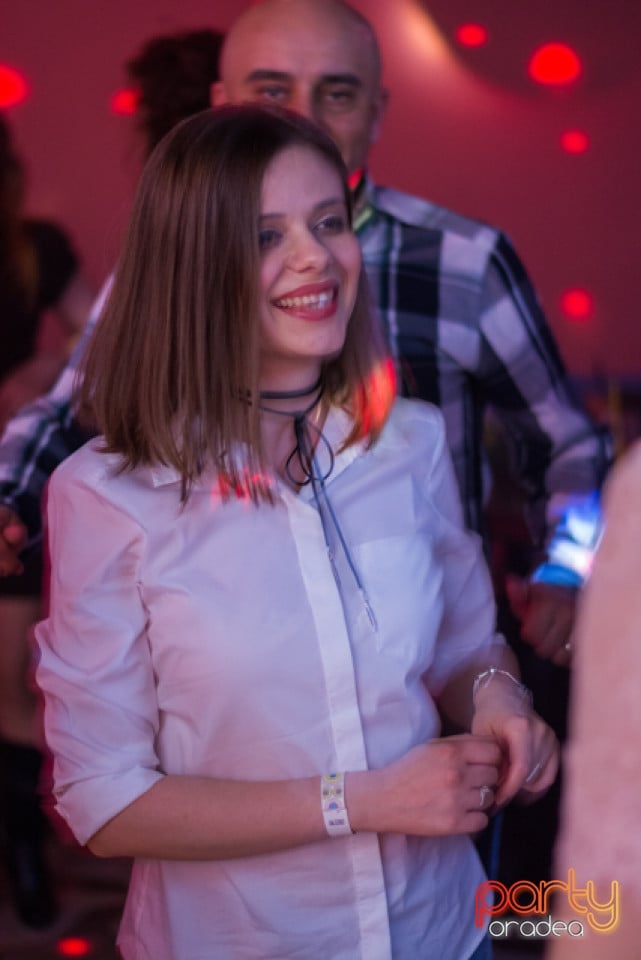 REAL RETRO PARTY, 