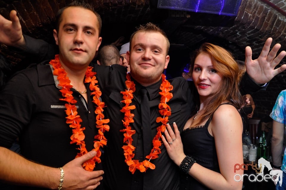 Red Bull Party în Club Escape,