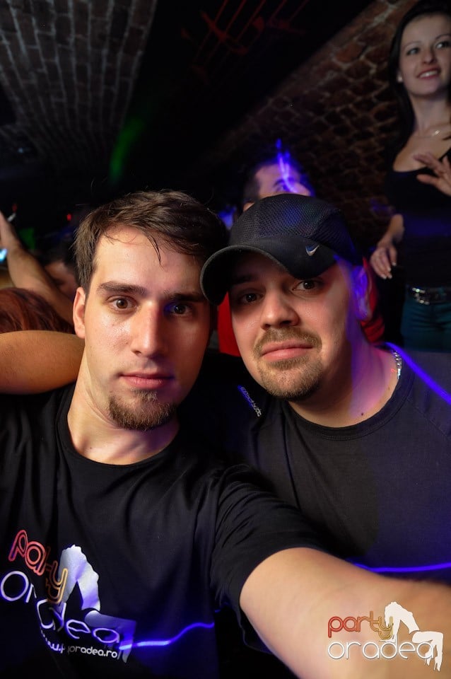Red Bull Party în Club Escape,