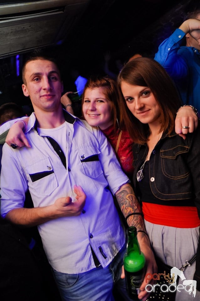 Red Bull Party în Club Escape,
