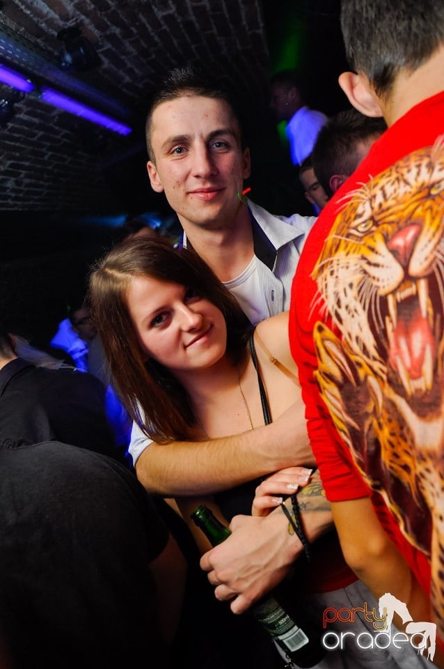 Red Bull Party în Club Escape,