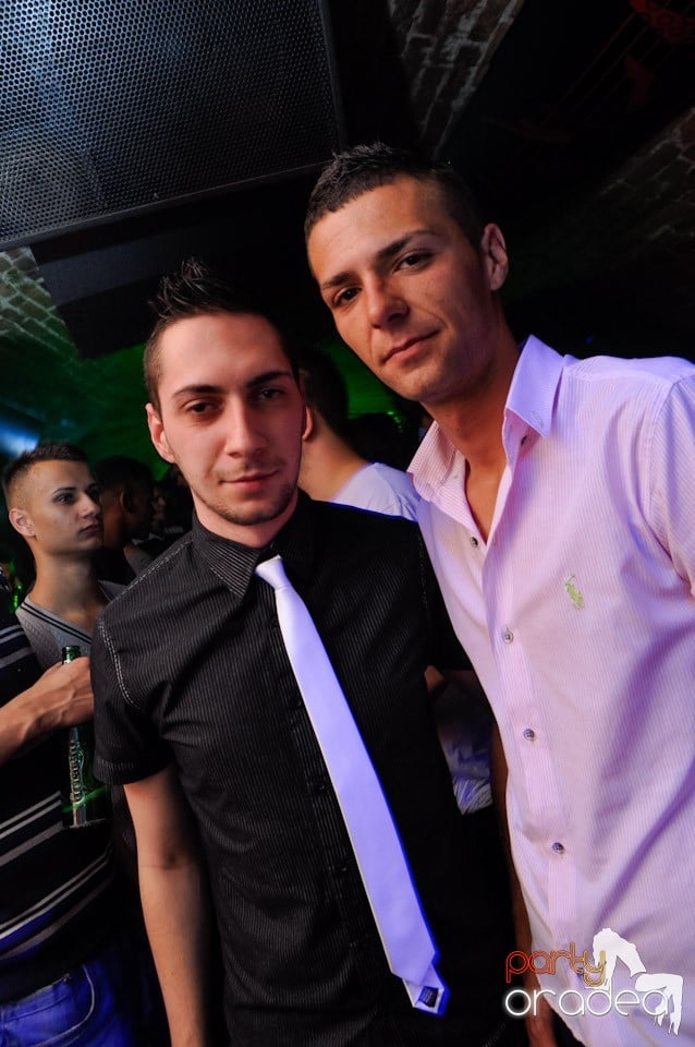 Red Bull Party în Club Escape,