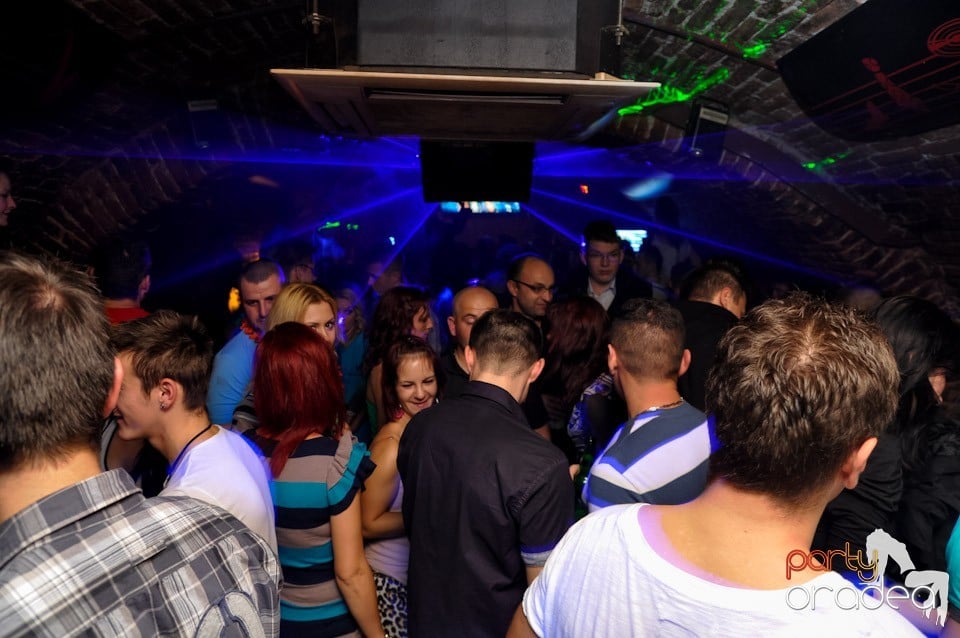 Red Bull Party în Club Escape, 