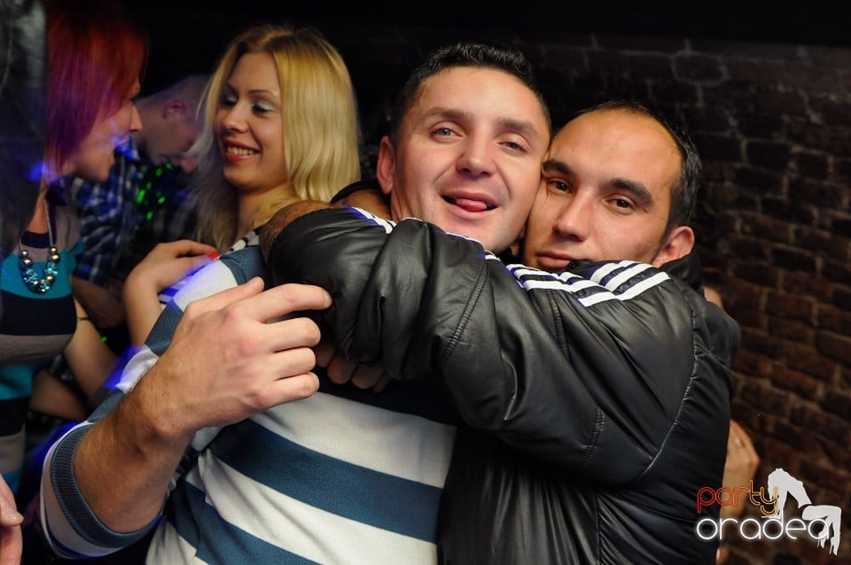 Red Bull Party în Club Escape, 