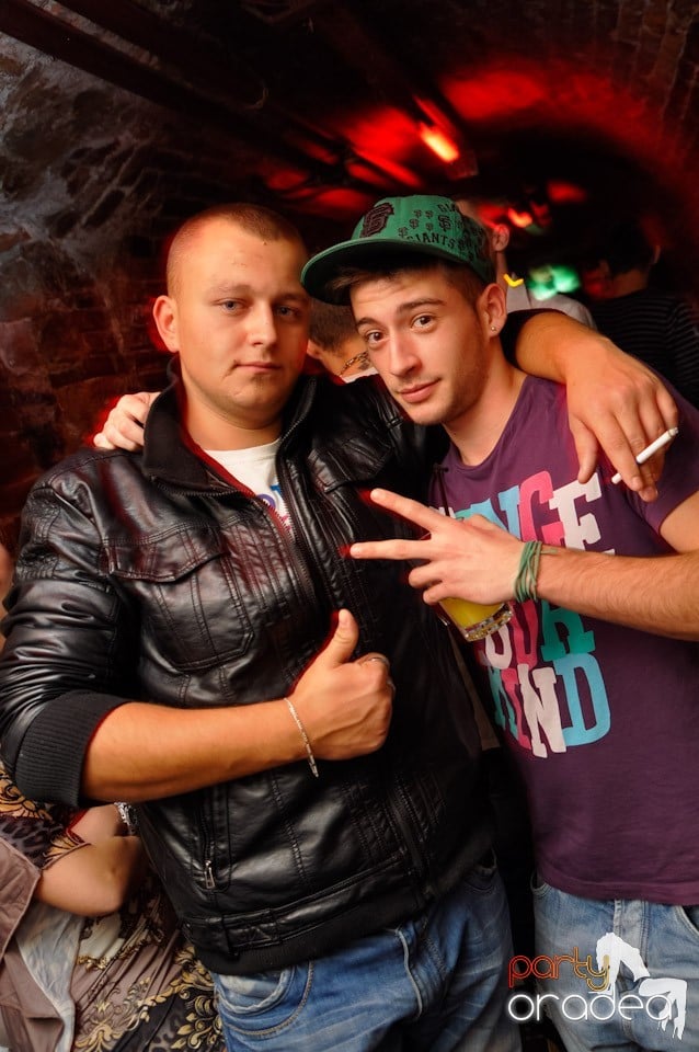 Red Bull Party în Club Escape,
