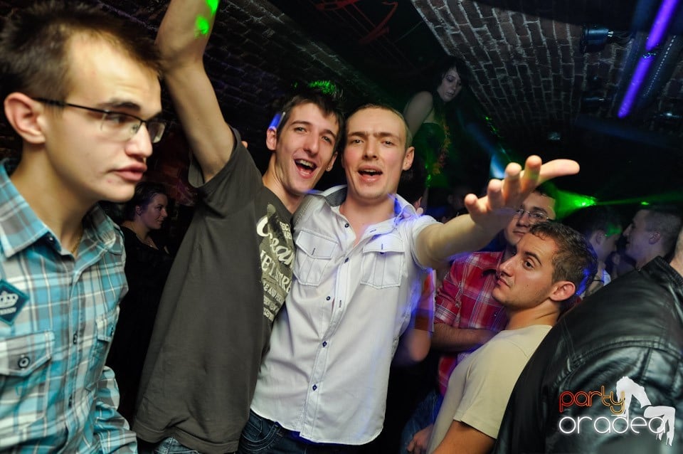 Red Bull Party în Club Escape, 