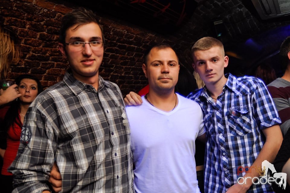 Red Bull Party în Club Escape, 