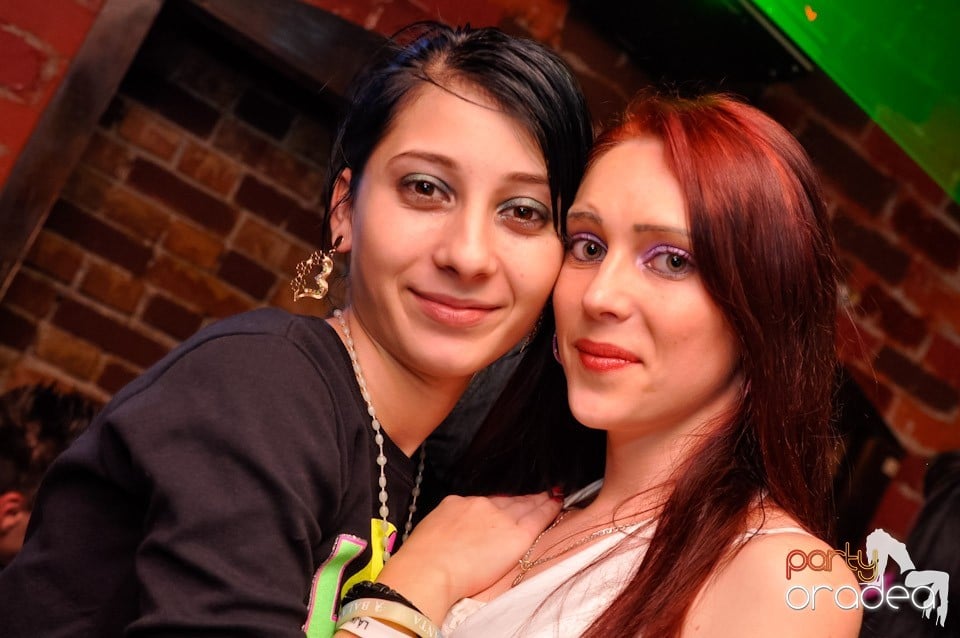 Red Bull Party în Club Escape, 